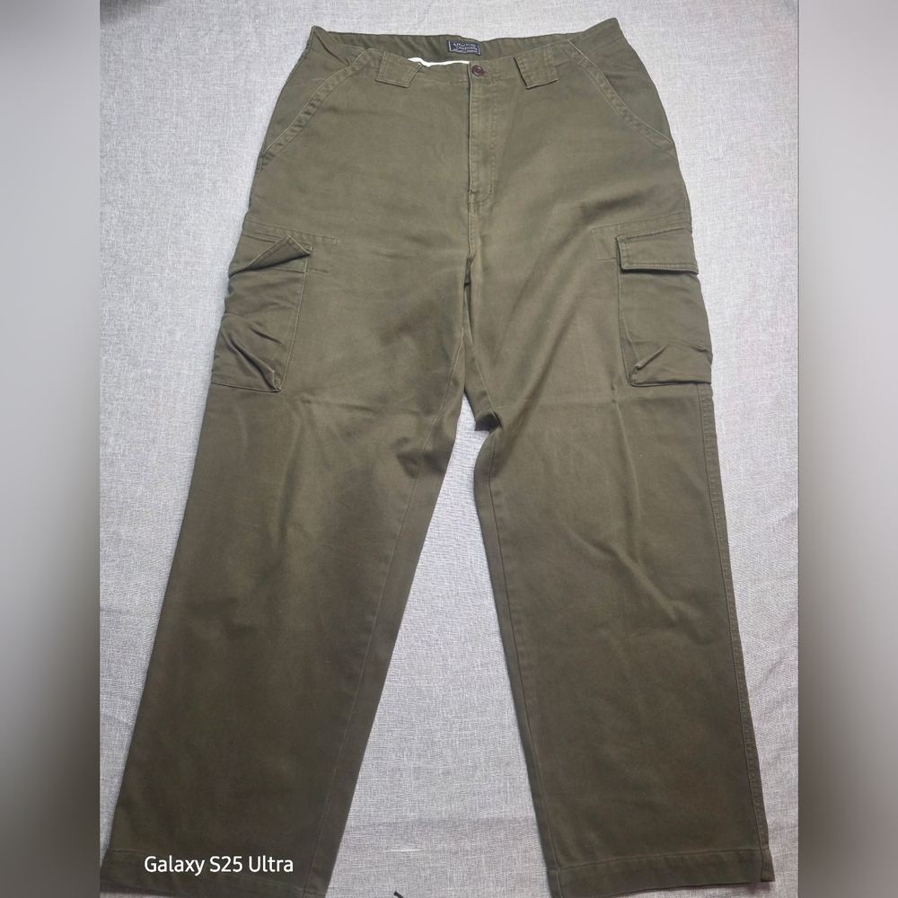 American Outpost Cotton Green Cargo Pants with Straight Leg and Flat Front S.38R